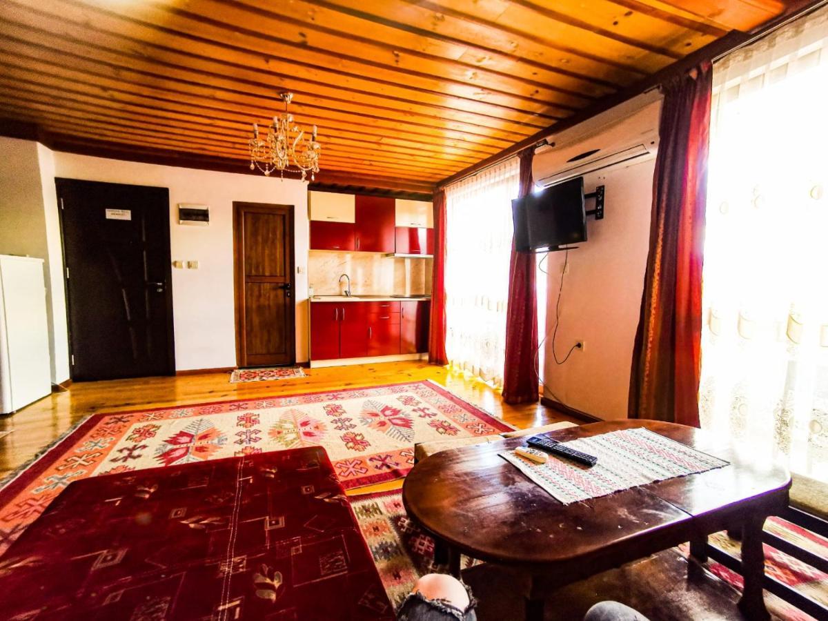 Hotel Alikante Сырница Экстерьер фото